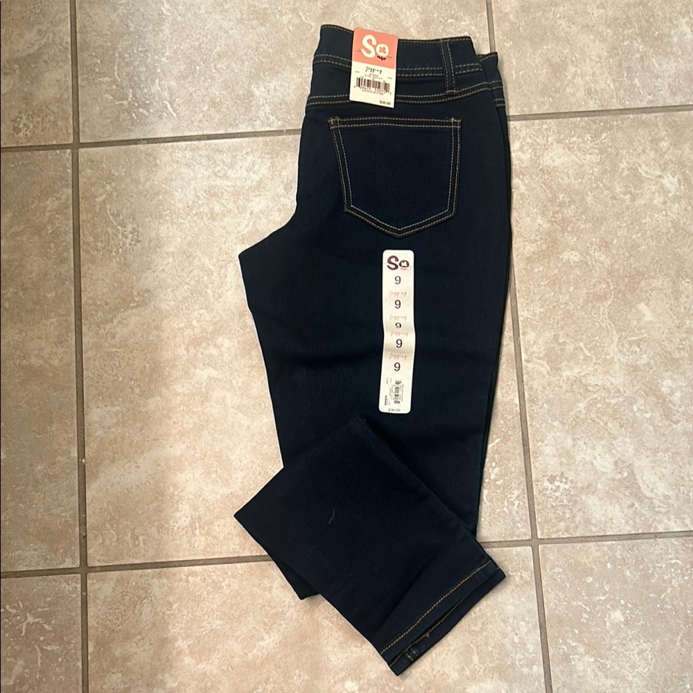 SO Women's Dark Blue Jegging Jeans in size 9 - NWT